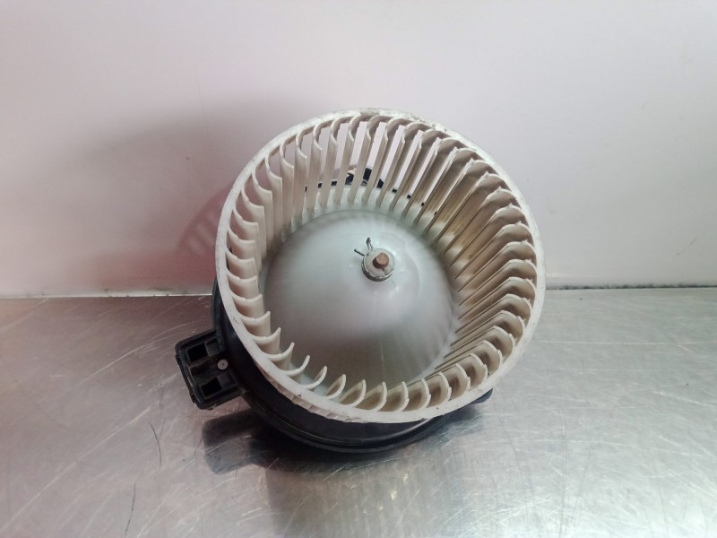 Recambio de ventilador calefaccion para mazda 2 lim. (de) 1.3 16v cat referencia OEM IAM 8727000690  