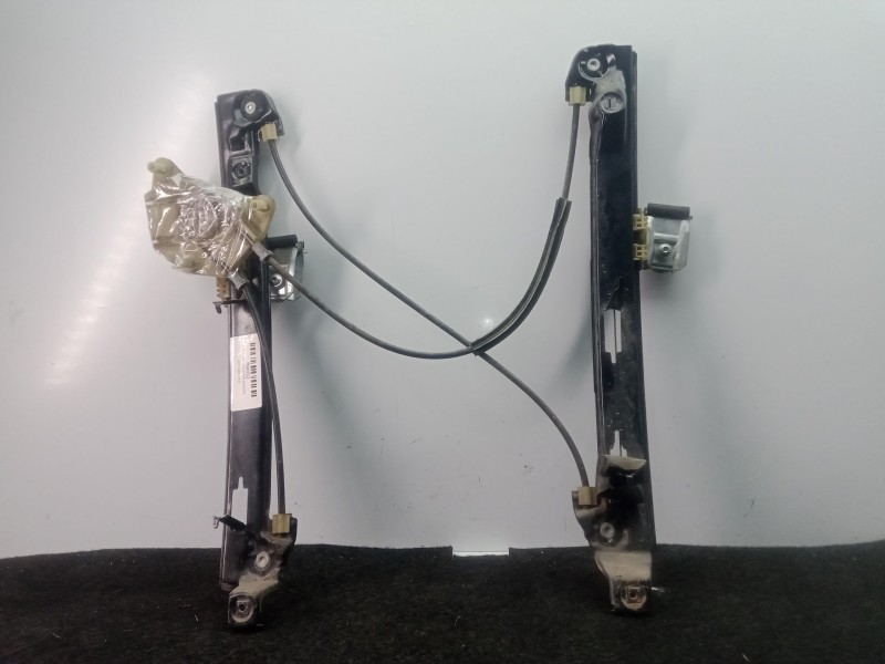 Recambio de elevalunas delantero derecho para seat leon (1p1) 2.0 tdi referencia OEM IAM REFERENCIABORRADA  