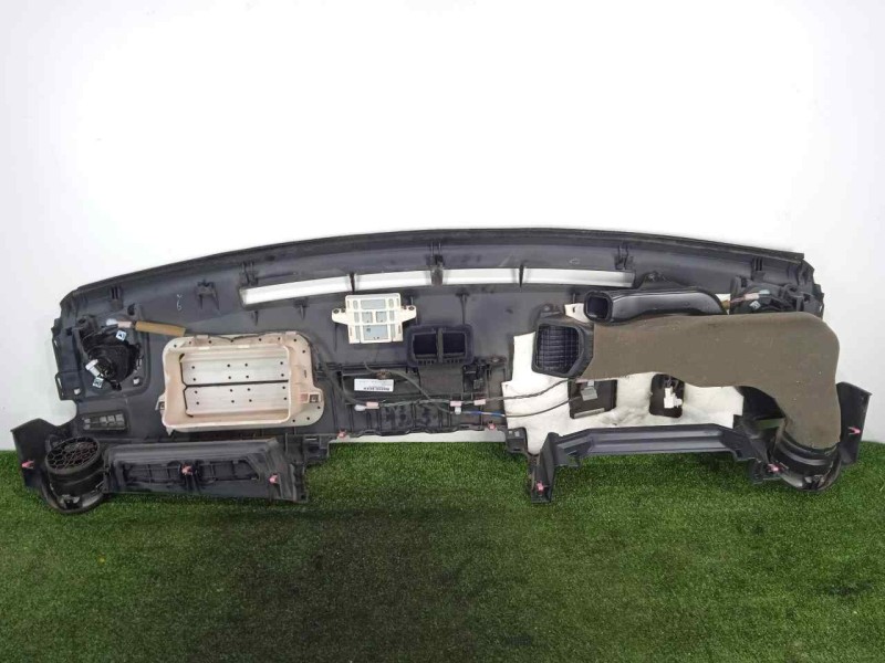 Recambio de salpicadero para toyota rav 4 2.2 d-4d cat referencia OEM IAM 5530242904C0  