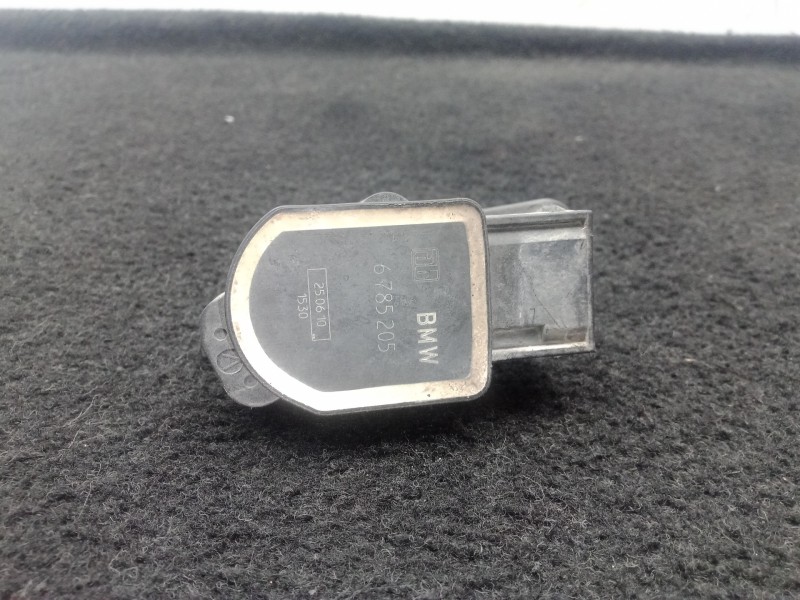 Recambio de regulador faros para bmw serie 1 berlina (e81/e87) 2.0 16v referencia OEM IAM 6785205  