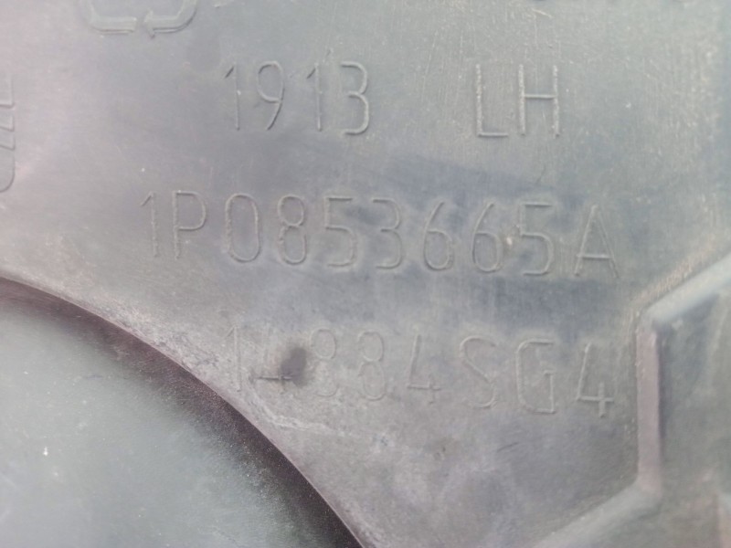 Recambio de rejilla paragolpes izquierda para seat leon (1p1) 2.0 tdi referencia OEM IAM 1P0853665A  