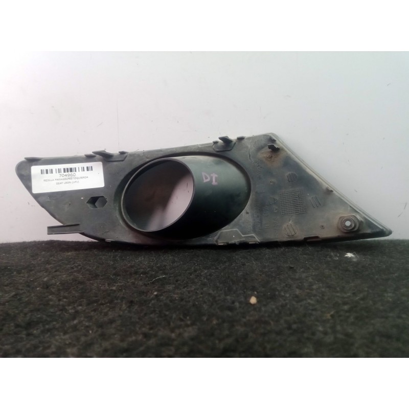 Recambio de rejilla paragolpes izquierda para seat leon (1p1) 2.0 tdi referencia OEM IAM 1P0853665A  