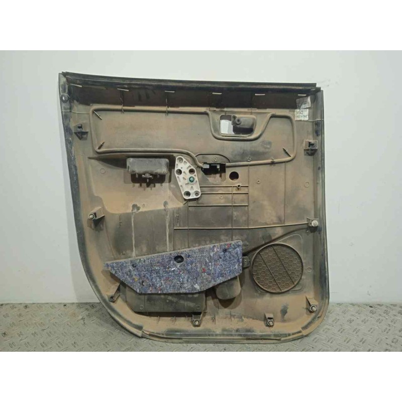 Recambio de guarnecido puerta trasera derecha para toyota hilux (kun) 2.5 turbodiesel referencia OEM IAM   