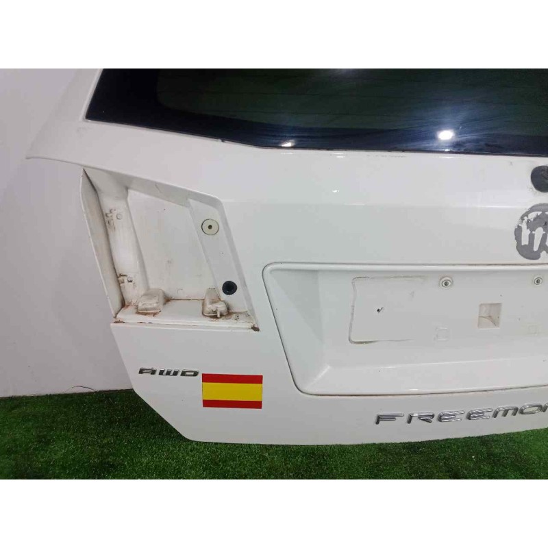 Recambio de porton trasero para fiat freemont (345) 2.0 16v multijet cat referencia OEM IAM  BLANCO 