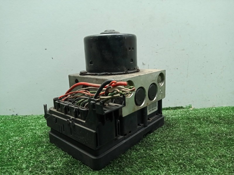 Recambio de abs para ford focus berlina (cak) 1.8 tdci cat referencia OEM IAM 10020807362-10092501103-5WK84031  