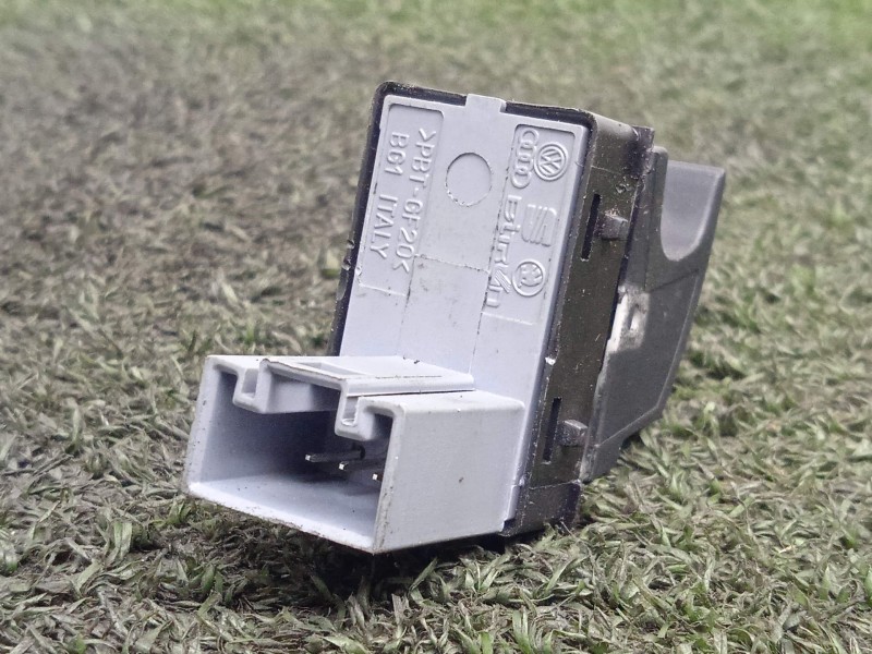 Recambio de mando elevalunas trasero derecho para seat leon (1p1) 1.9 tdi referencia OEM IAM 7L6959855B  4.PINES