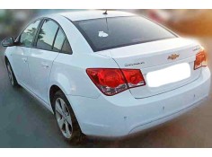 Recambio de tapa maletero para chevrolet cruze 1.6 cat referencia OEM IAM  4 PUERTAS BLANCO