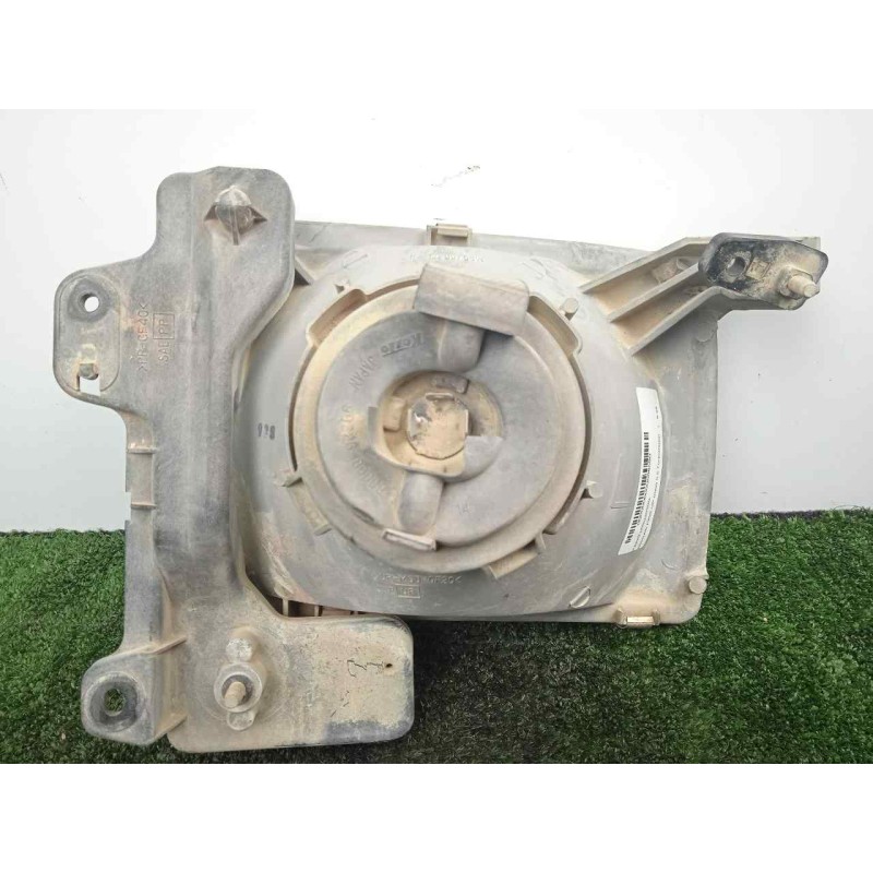Recambio de faro izquierdo para nissan pick-up (d22) 2.5 turbodiesel referencia OEM IAM  97-01 