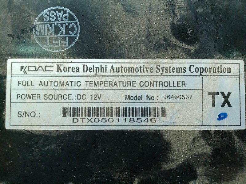 Recambio de mando climatizador para chevrolet evanda referencia OEM IAM DTX050118546  DTX050118546