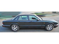 Recambio de puerta delantera derecha para jaguar xj6/12 4.0 cat referencia OEM IAM   