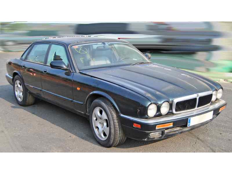 Recambio de puerta delantera derecha para jaguar xj6/12 4.0 cat referencia OEM IAM   