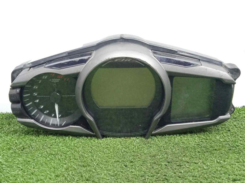 Recambio de cuadro instrumentos para yamaha fjr 1300 referencia OEM IAM B88835000100  