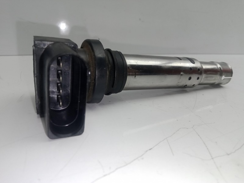 Recambio de bobina encendido para seat ibiza (6l1) 1.2 referencia OEM IAM R0401S00400 4.PINES 