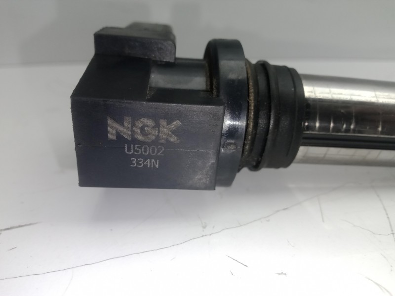 Recambio de bobina encendido para seat ibiza (6l1) 1.2 referencia OEM IAM R0401S00400 4.PINES 