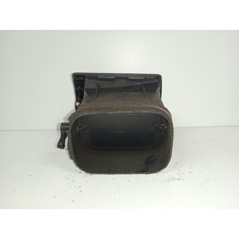 Recambio de rejilla aireadora para bmw x5 (e53) 3.0 turbodiesel cat referencia OEM IAM 64228402215  