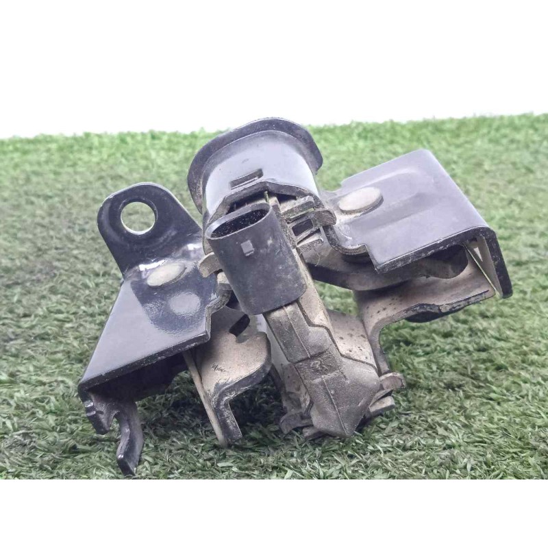 Recambio de cerradura capot para mercedes-benz clase m (w164) 3.0 cdi cat referencia OEM IAM A2198800160 MECANICA 