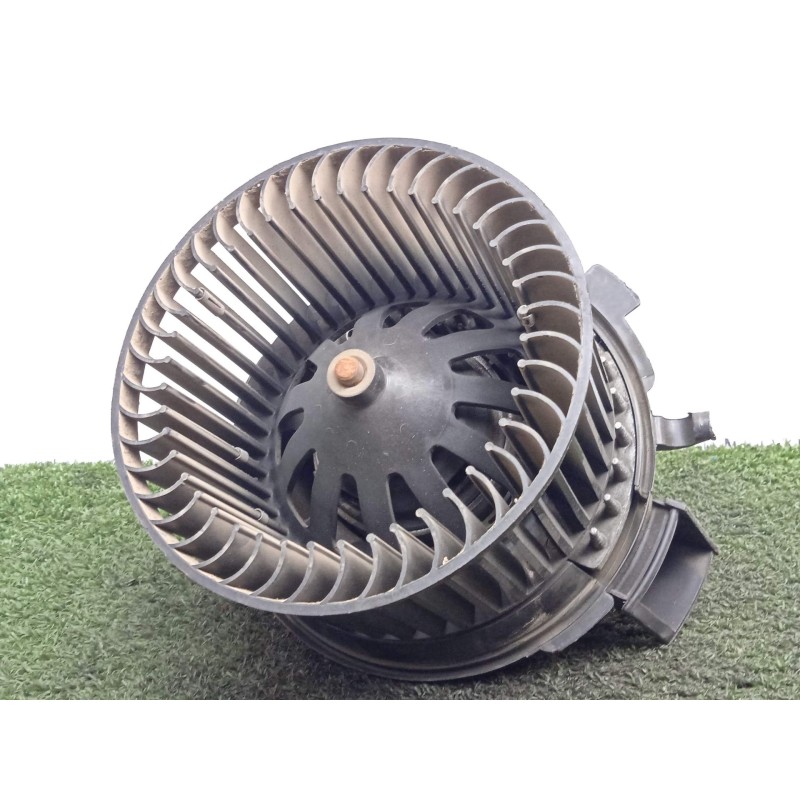 Recambio de motor calefaccion para peugeot 307 (s1) 1.6 16v cat referencia OEM IAM 80909  BEHR - 145MM