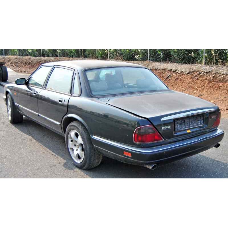 Recambio de puerta trasera izquierda para jaguar xj6/12 4.0 cat referencia OEM IAM   