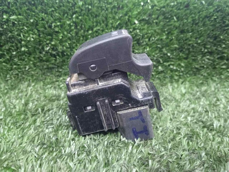 Recambio de mando elevalunas trasero izquierdo para toyota hilux (kun) 2.5 turbodiesel referencia OEM IAM   5.PINES