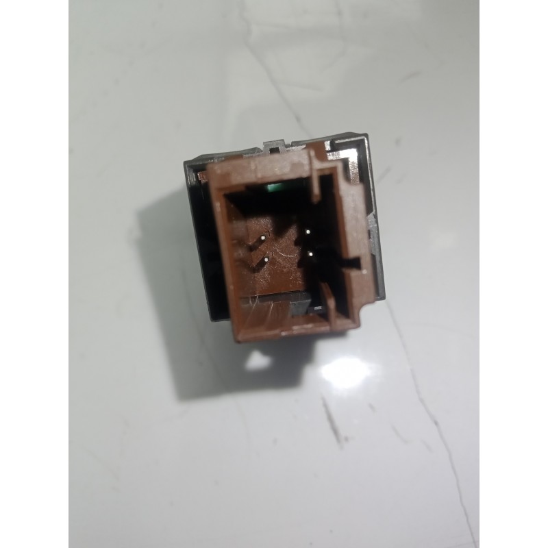 Recambio de warning para peugeot 207 1.4 16v cat (kfu / et3j4) referencia OEM IAM 96472122KK 4.PINES 