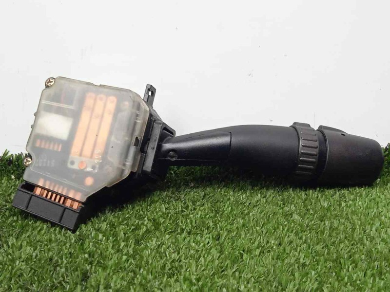 Recambio de mando luces para hyundai trajet (fo) 2.0 crdi cat referencia OEM IAM  16.PINES 