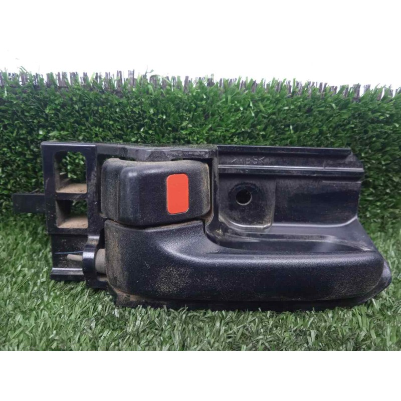 Recambio de maneta interior delantera izquierda para toyota hilux (kun) 2.5 turbodiesel referencia OEM IAM   