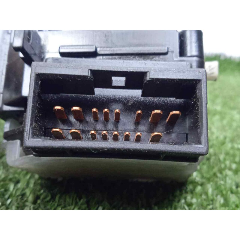 Recambio de mando luces para hyundai trajet (fo) 2.0 crdi cat referencia OEM IAM  16.PINES 