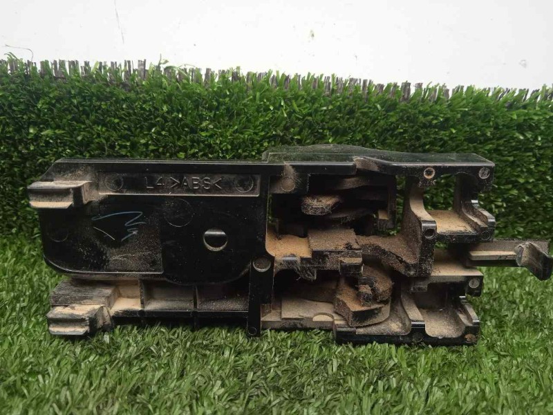 Recambio de maneta interior delantera izquierda para toyota hilux (kun) 2.5 turbodiesel referencia OEM IAM   