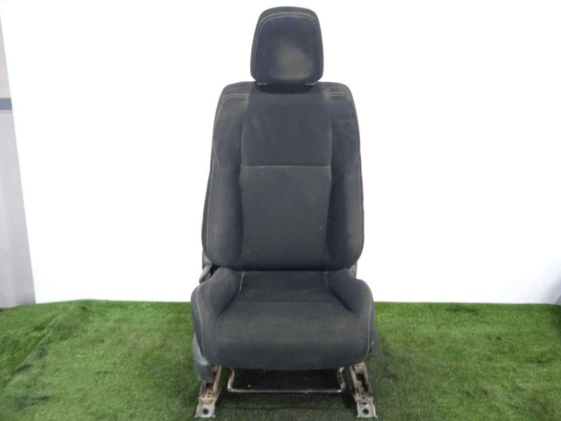 Recambio de asiento delantero derecho para toyota rav 4 2.2 d-4d cat referencia OEM IAM 7107142670C4-7107342A50C0  
