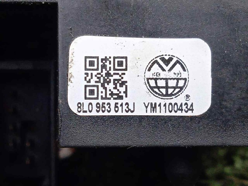 Recambio de mando luces para audi allroad quattro (4b5) 2.5 v6 24v tdi referencia OEM IAM 8L0953613J  