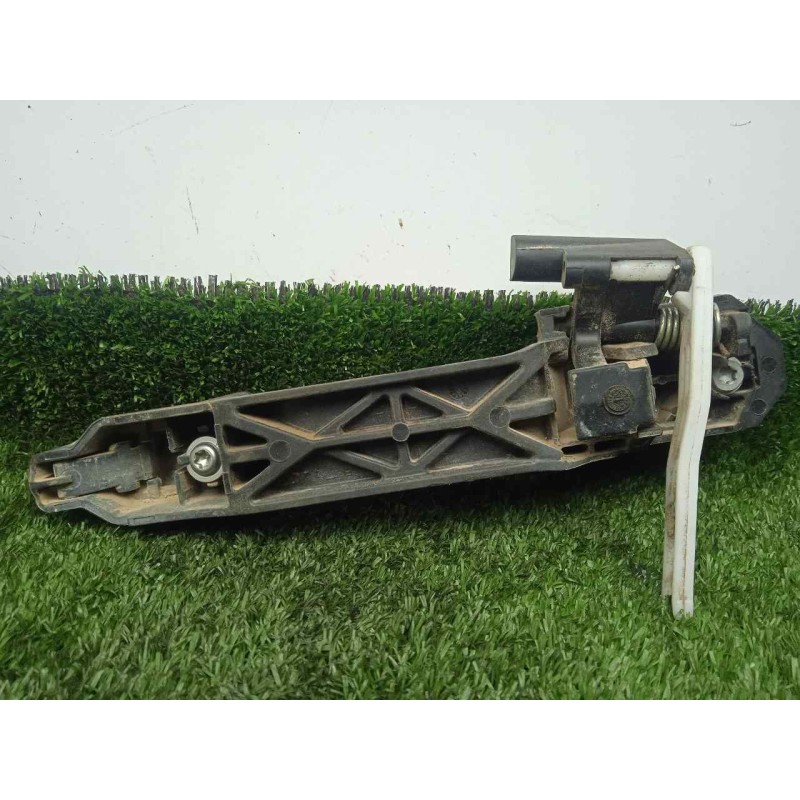 Recambio de maneta exterior trasera derecha para toyota hilux (kun) 2.5 turbodiesel referencia OEM IAM   NEGRA