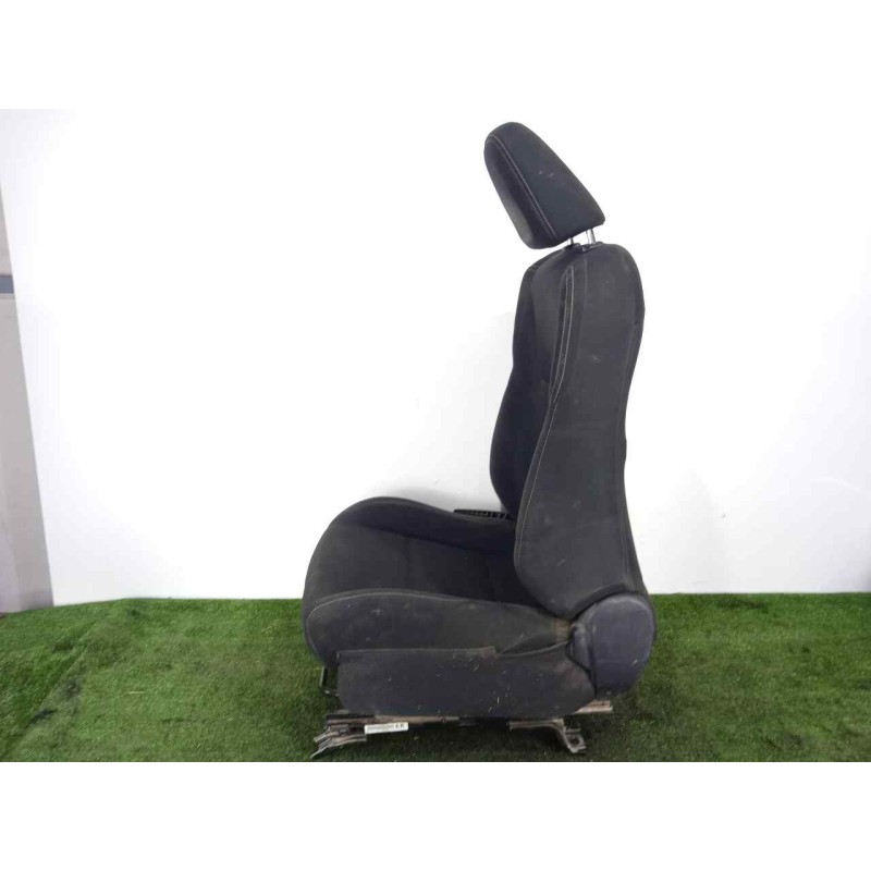 Recambio de asiento delantero derecho para toyota rav 4 2.2 d-4d cat referencia OEM IAM 7107142670C4-7107342A50C0  