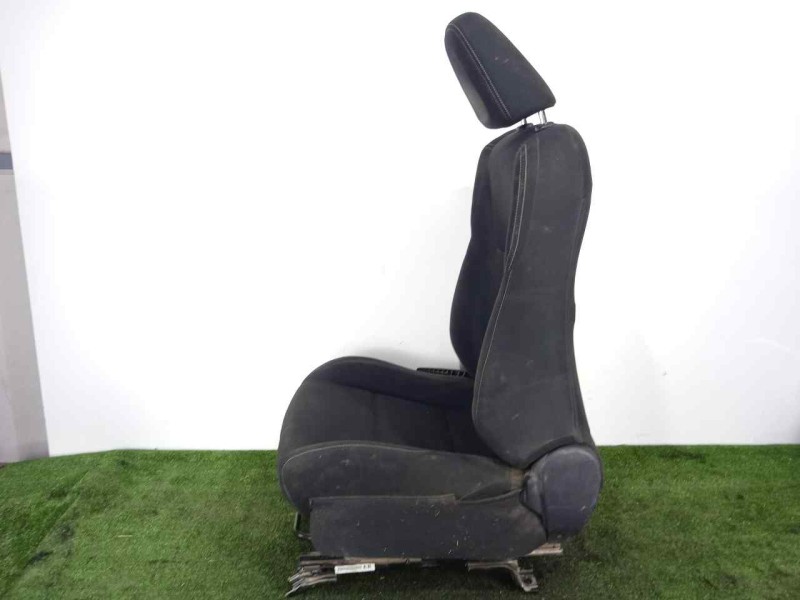 Recambio de asiento delantero derecho para toyota rav 4 2.2 d-4d cat referencia OEM IAM 7107142670C4-7107342A50C0  