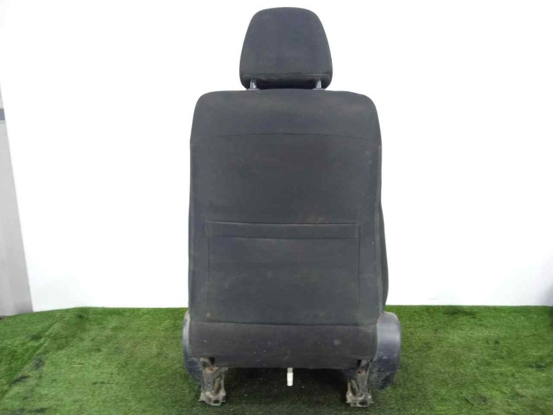 Recambio de asiento delantero derecho para toyota rav 4 2.2 d-4d cat referencia OEM IAM 7107142670C4-7107342A50C0  