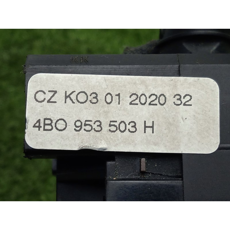 Recambio de mando limpia para volkswagen golf iv berlina (1j1) 1.9 tdi referencia OEM IAM 4B0953503H  