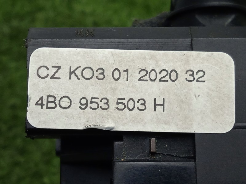 Recambio de mando limpia para volkswagen golf iv berlina (1j1) 1.9 tdi referencia OEM IAM 4B0953503H  