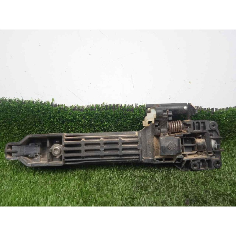 Recambio de maneta exterior delantera derecha para toyota hilux (kun) 2.5 turbodiesel referencia OEM IAM   NEGRA