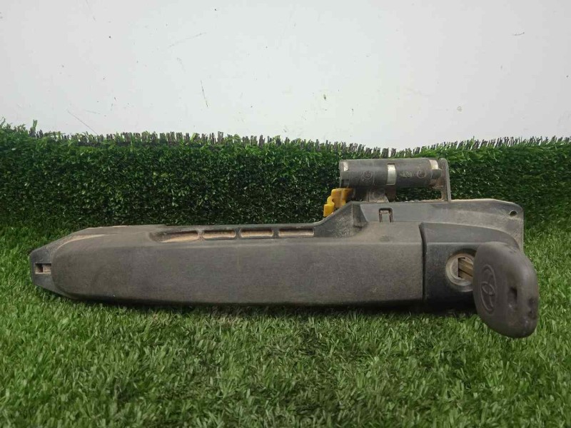 Recambio de maneta exterior delantera izquierda para toyota hilux (kun) 2.5 turbodiesel referencia OEM IAM   NEGRA
