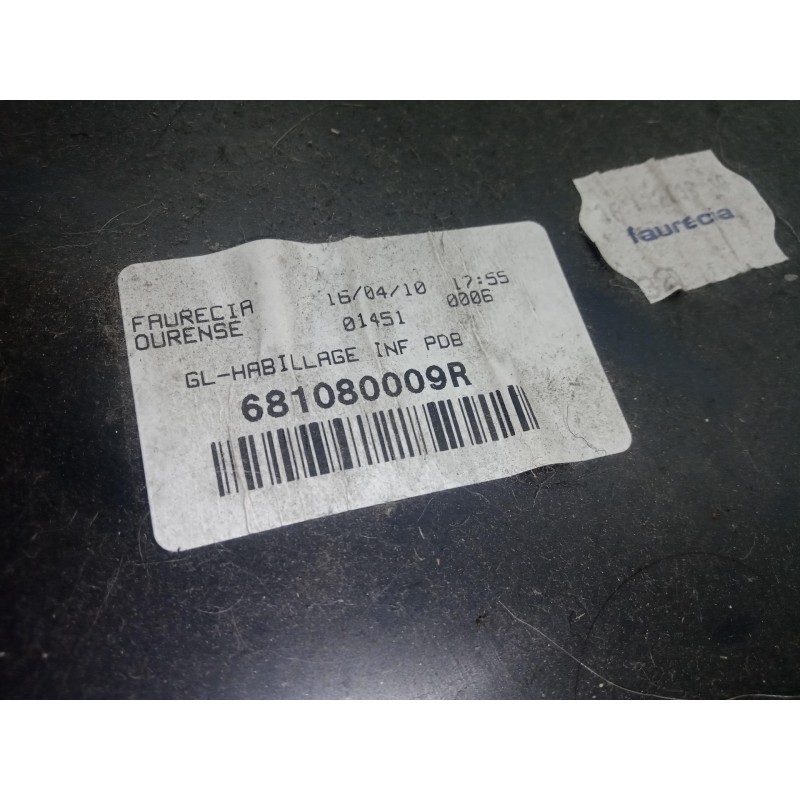 Recambio de guantera para renault megane iii berlina 5 p 1.5 dci diesel cat referencia OEM IAM 681080009R  