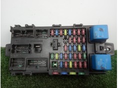 Recambio de caja reles / fusibles para hyundai trajet (fo) 2.0 crdi cat referencia OEM IAM SINREFERENCIA   2