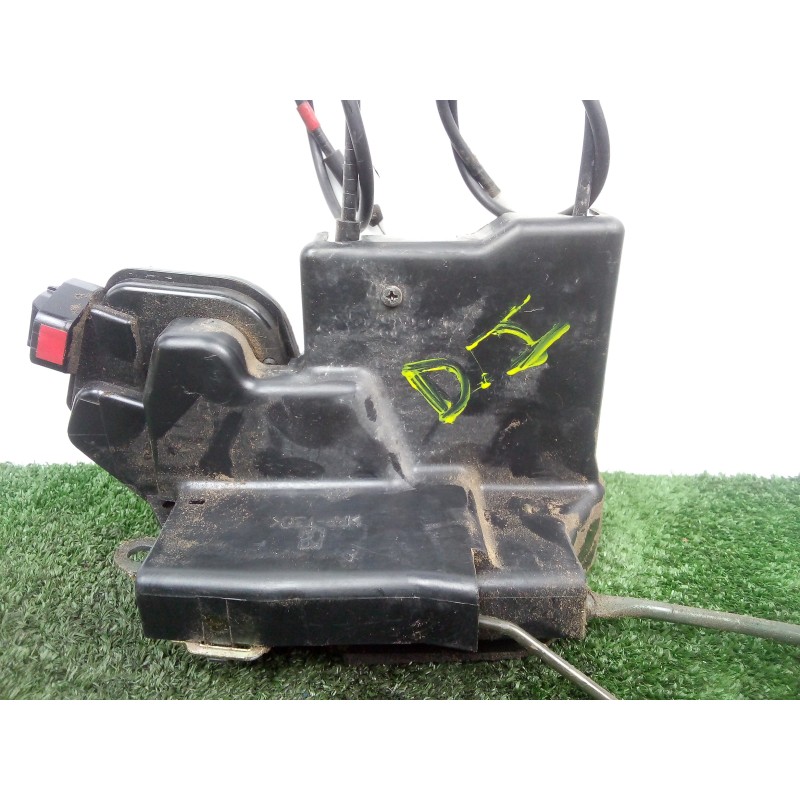 Recambio de cerradura puerta delantera izquierda para hyundai trajet (fo) 2.0 crdi cat referencia OEM IAM SINREFERENCIA 5.PINES 