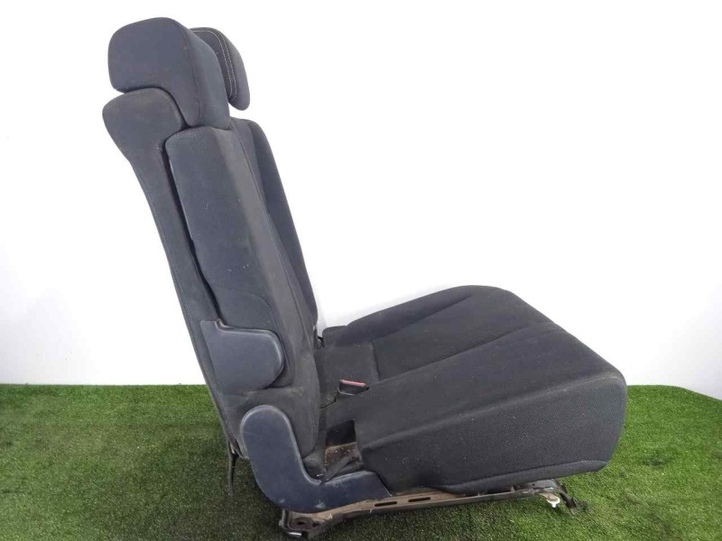 Recambio de asientos trasero izquierdo para toyota rav 4 2.2 d-4d cat referencia OEM IAM 7107642520C5-7107842620C4  