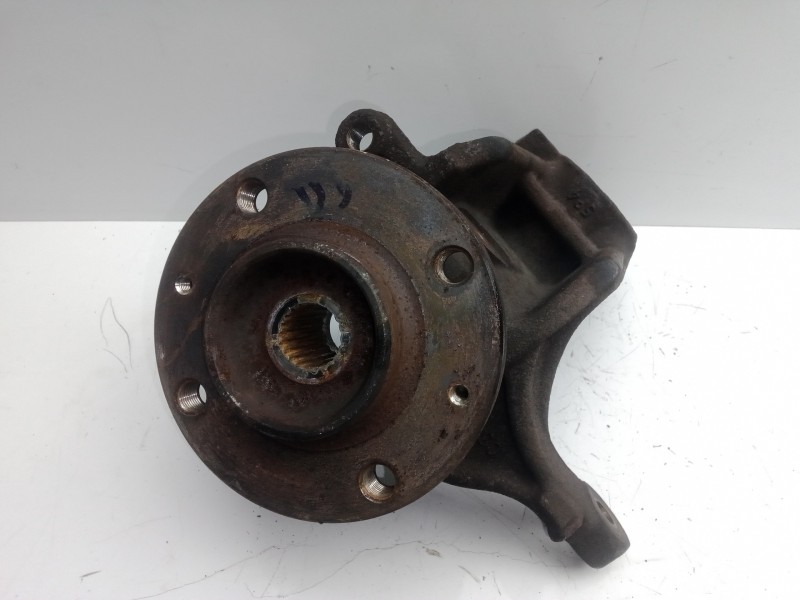 Recambio de mangueta delantera izquierda para peugeot 207 1.4 16v cat (kfu / et3j4) referencia OEM IAM   