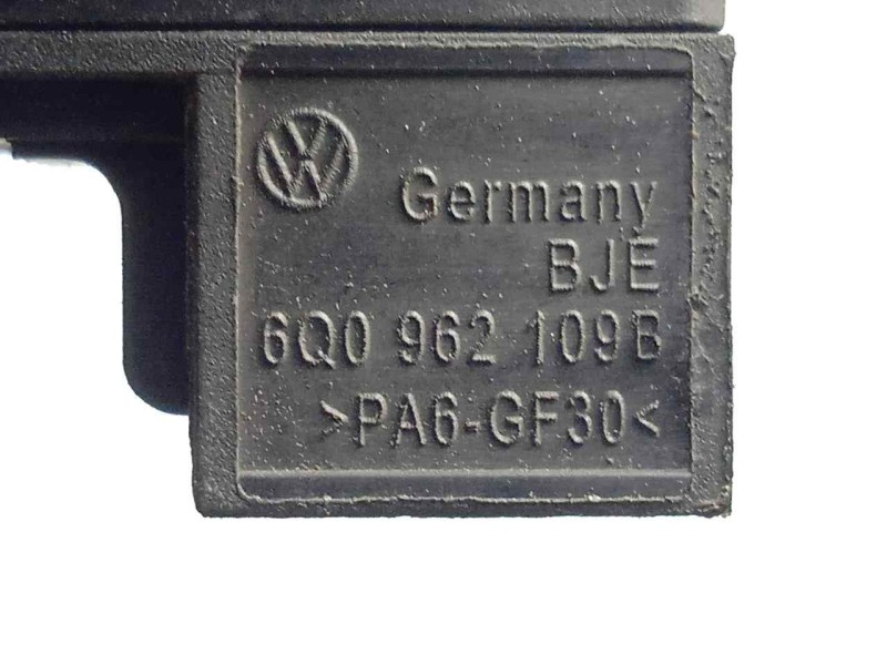 Recambio de interruptor para volkswagen passat cc (357) 2.0 tdi referencia OEM IAM 6Q0962109B 4.PINES 