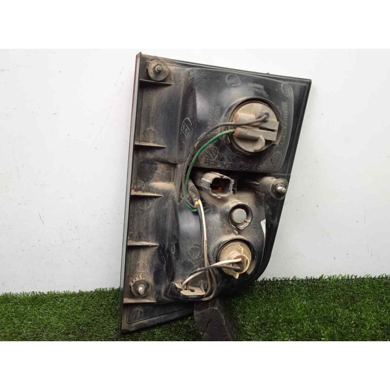 Recambio de piloto trasero derecho interior para ssangyong kyron 2.0 referencia OEM IAM SINREFERENCIA 06-09 INTERIOR