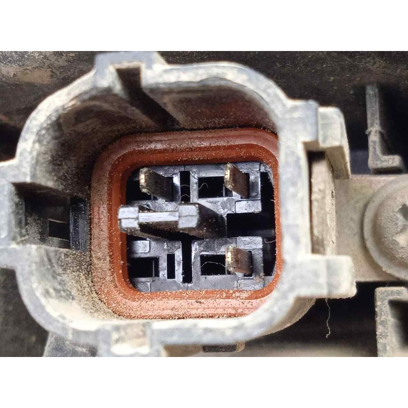 Recambio de piloto trasero derecho interior para ssangyong kyron 2.0 referencia OEM IAM SINREFERENCIA 06-09 INTERIOR
