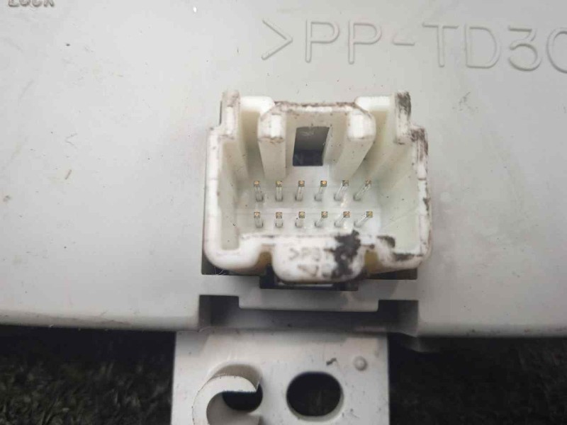 Recambio de mando climatizador para mazda 6 monovolumen (gy) 2.0 diesel cat referencia OEM IAM GJ6G61190A  