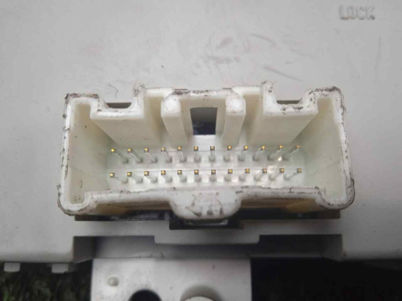 Recambio de mando climatizador para mazda 6 monovolumen (gy) 2.0 diesel cat referencia OEM IAM GJ6G61190A  