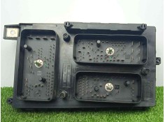 Recambio de caja reles / fusibles para opel astra h berlina 1.6 16v referencia OEM IAM 5DKI00866808-13206750-015349211 HELLA  2