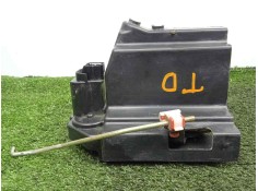 Recambio de cerradura puerta trasera derecha para ssangyong kyron 2.0 referencia OEM IAM SINREFERENCIA 5.PINES 